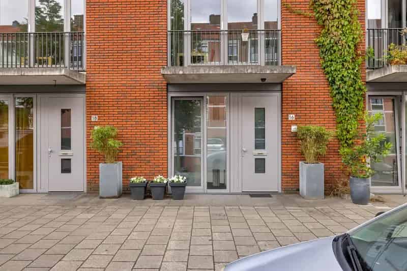 Huis te koop Amsterdam Willem Nakkenstraat 140m2 5 slaapkamers