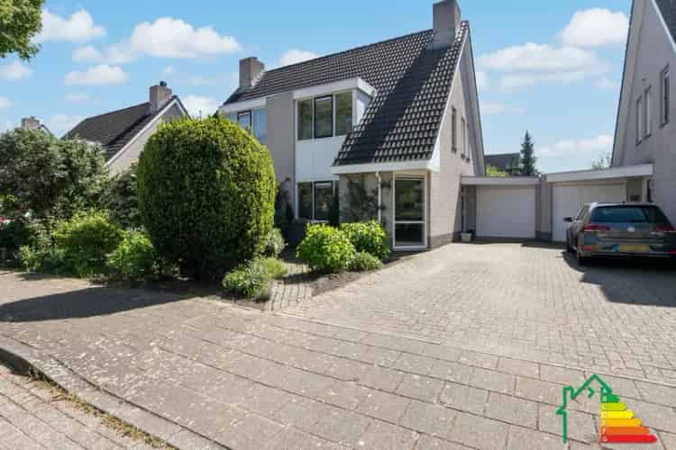 Huis te koop Duiven: Ruim & Comfortabel Familiehuis met 4 slaapkamers