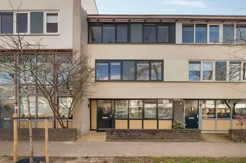 Huis te koop Patriciërslaan Amersfoort 6 slaapkamers grote tuin