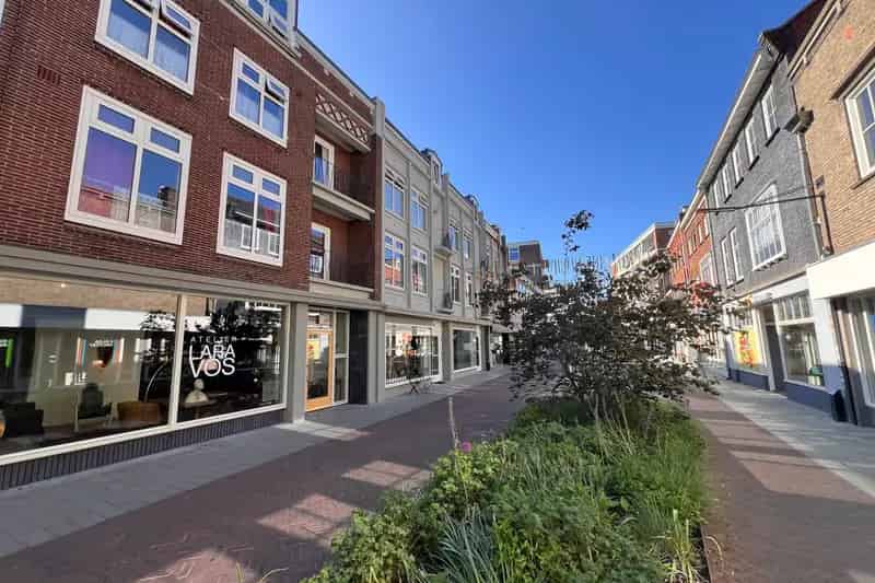 Winkel Hengelo (OV) | Zoek winkels te huur: Nieuwstraat 49 7551 CV Hengelo (OV) 