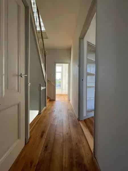 Lichte Bovenwoning Schiekanaal Delft 4 Kamers 110m2