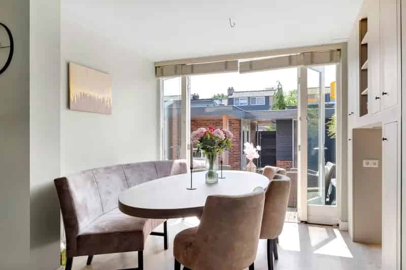 Huis te koop Maartensdijk 4 slaapkamers moderne keuken tuin