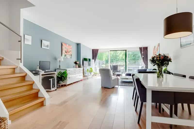 5 Kamer Een gezinswoning Diemen Zuid 132m2 Tuin Parkeerplaats