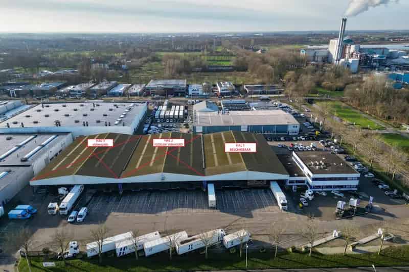 Bedrijfshal te Huur Nijmegen 4760m² Logistiek