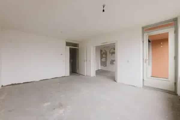 3 Kamer Appartement Amsterdam Von Zesenstraat 66m2 Balkon
