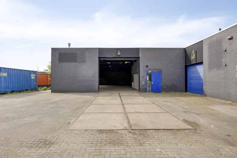 410 m2 bedrijfsruimte te huur in Haaksbergen
