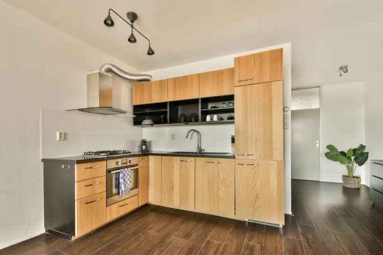 Starter Appartement Willemspark Den Haag 63m2 Balkon Berging