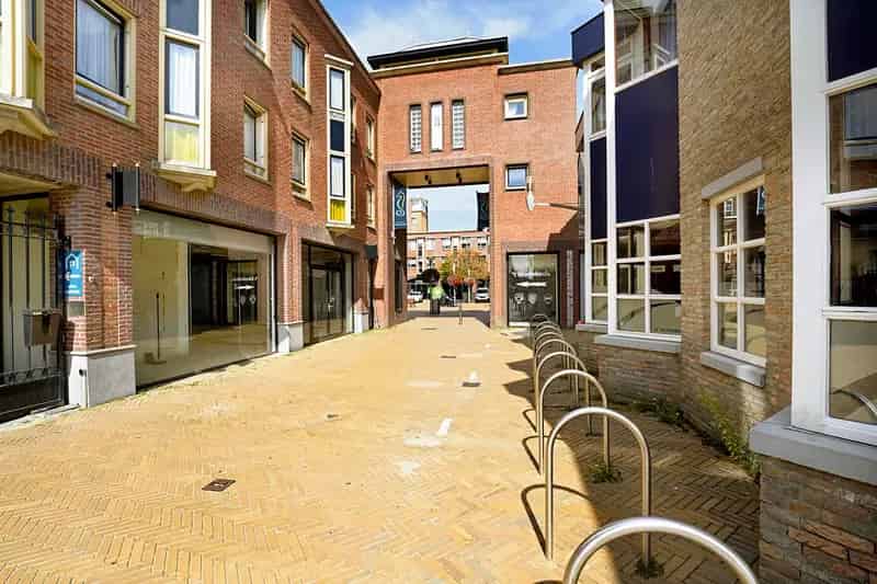 Winkelunits te Koop en te Huur Emmaplein Katwijk