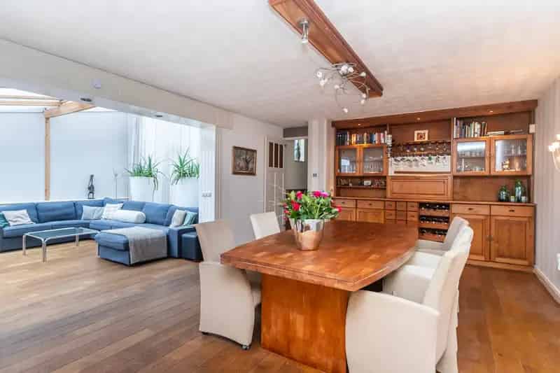 Huis te koop Wateringen: Luxe & Duurzaam Herenhuis met Sauna