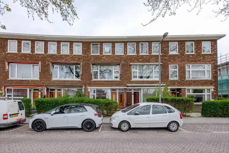 Ruime Dubbele Bovenwoning Te Koop in Tarwewijk