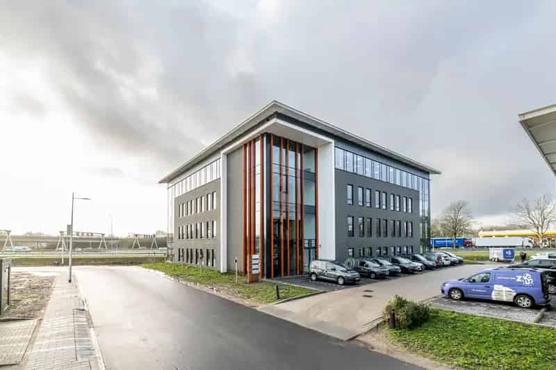 Kantoorruimte te huur Hendrik Ido Ambacht A16 duurzaam modern
