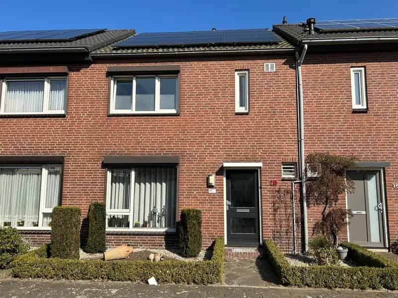 Tussenwoning Horst Rustige Wijk Nabij Scholen