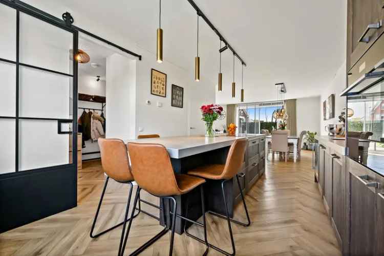 Moderne 5 Slaapkamer Huis te Koop Rijswijk