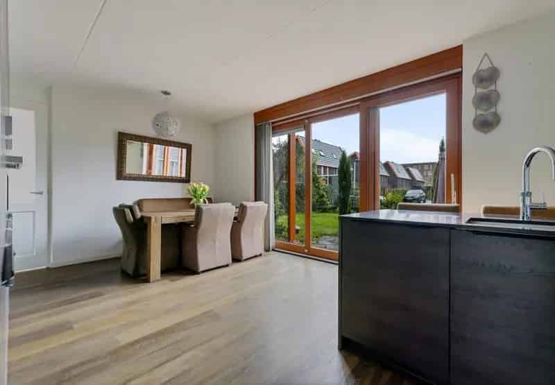 Moderne gezinswoning 6 slaapkamers Skoatterwâld Heerenveen