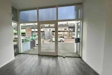 160m2 Kantoor Praktijkruimte te Huur Vlijmen
