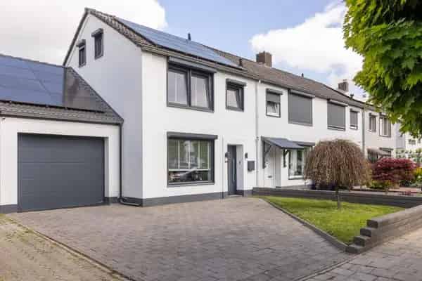 Huis Te Koop , 86, Jupiterstraat, Brunssum, Limburg