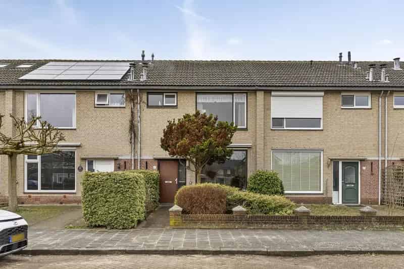 Tussenwoning 4 slaapkamers Zuidwesten tuin Modernisering