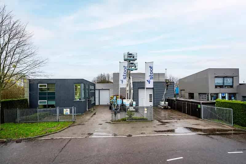 Bedrijfshal te koop Spijkenisse Einsteinweg
