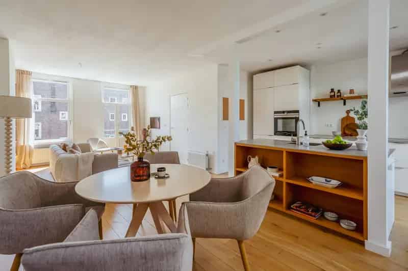 Amsterdamse Dubbel Bovenhuis 91m2  Tweede Keucheniusstraat