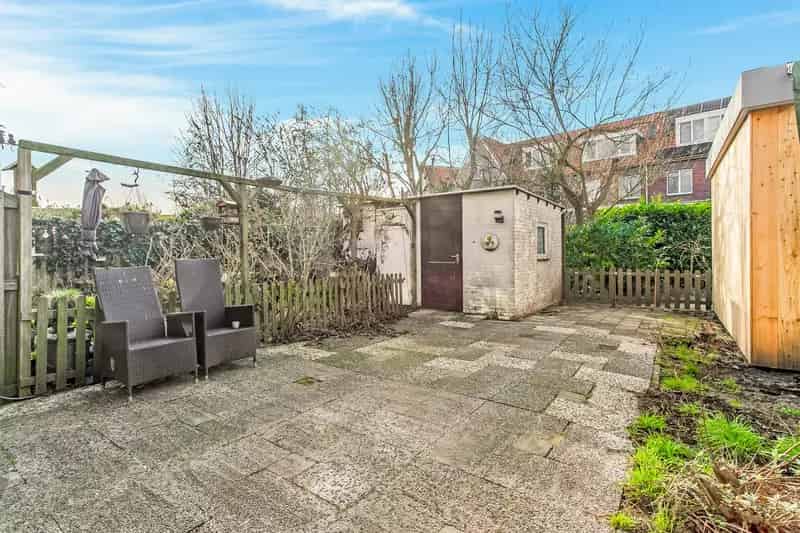 Huis te koop Amsterdam Kadoelen 73m2 uitbouw mogelijkheid