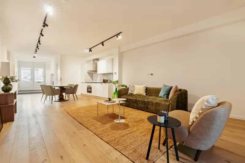 Appartement te koop De Pijp Amsterdam 74m2 tuin eigen grond