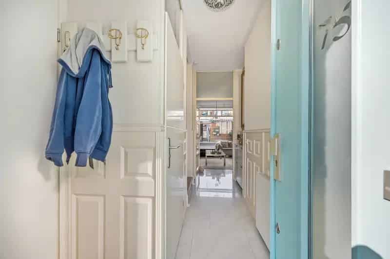 Huis te koop: Wolmaransstraat 75 2572 EB Den Haag 