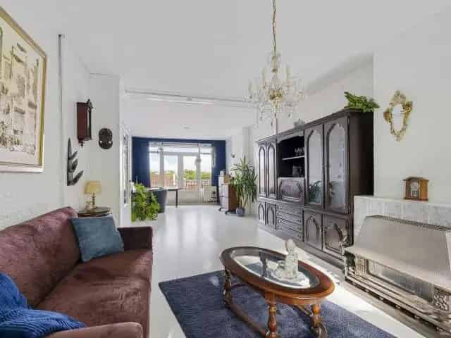 Ruime bovenwoning 2 slaapkamers Dordtselaan Rotterdam