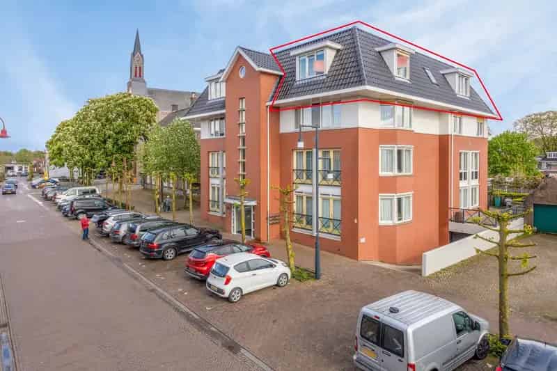 Penthouse te koop Made: 3 kamers, dakterras, parkeerplaats
