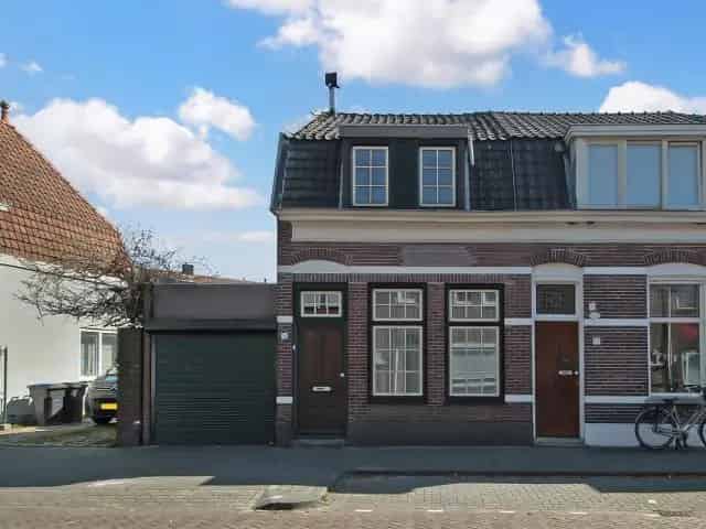 Huis te koop Tilburg Herstalsestraat: modern en karakteristiek