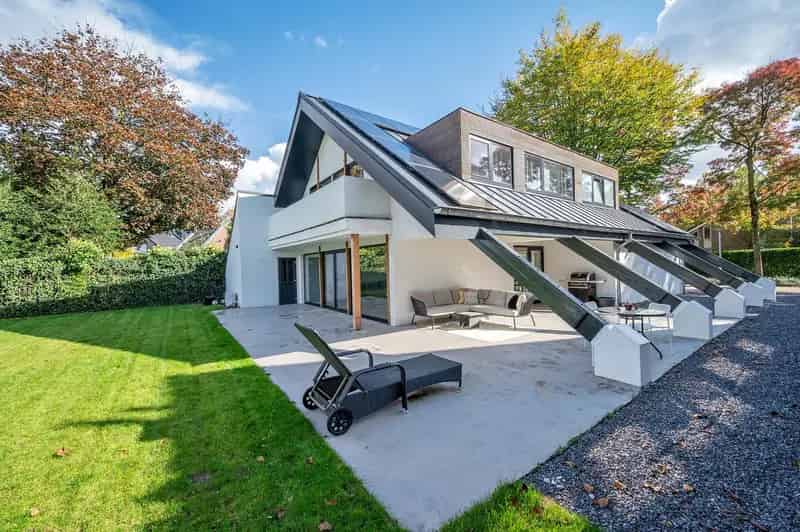 Luxe Villa Hout-Blerick Gerenoveerd 2024