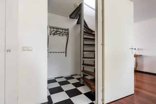 Hoekwoning Almere 5 Kamers 114m2 Te Huur