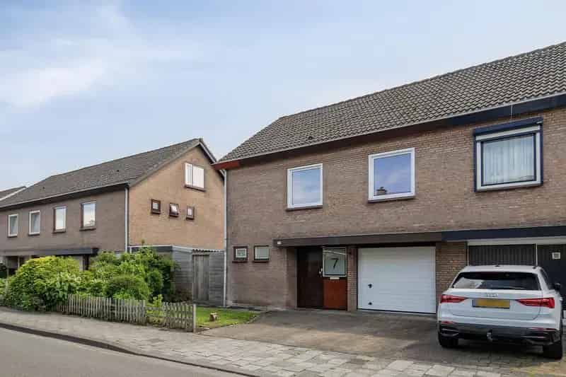 Ruime gezinswoning 5 slaapkamers Terneuzen