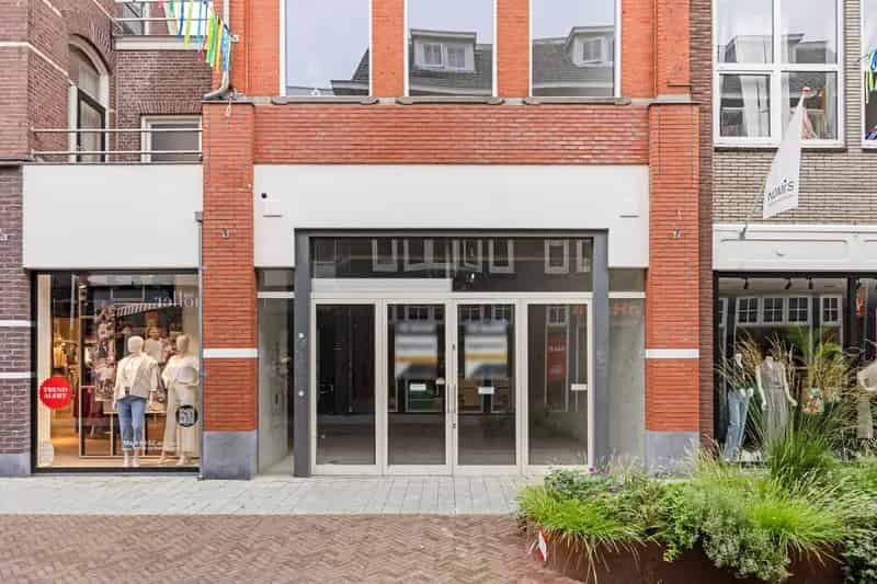 Winkelruimte te Koop of te Huur Nieuwstraat 24 Hengelo