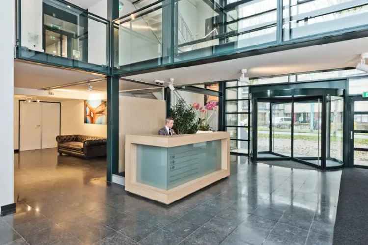 Kantoorruimte Amsterdam Sloterdijk: Flexibel Luxe Kantoor
