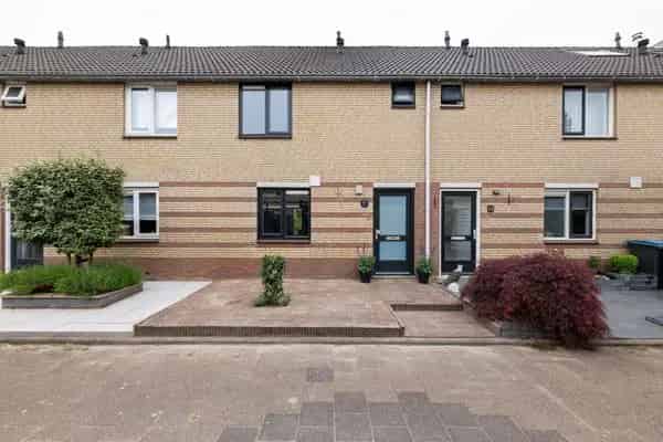 Moderne Tussenwoning Den Bonsen Hoek