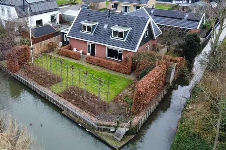 Huis te koop Maasdijk unieke woning met garage praktijkruimte