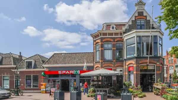 Herenstraat Leiden: Gerenoveerde Tussenwoning 100m2