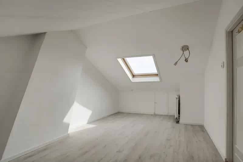 5-kamer Dubbel Bovenhuis Leyenburg 4 slaapkamers Balkon Fietsenberging