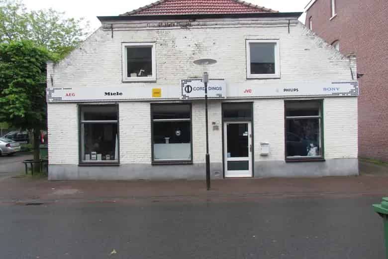 148 m2 Winkelruimte te Koop Nederweert