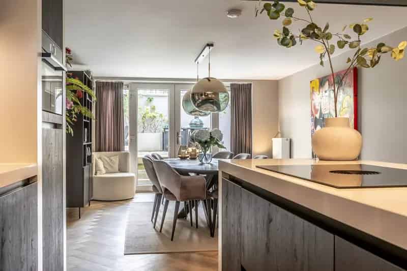 Benendenhuis Rotterdam Centrum West 119m2 Stadstuin 2 slaapkamers