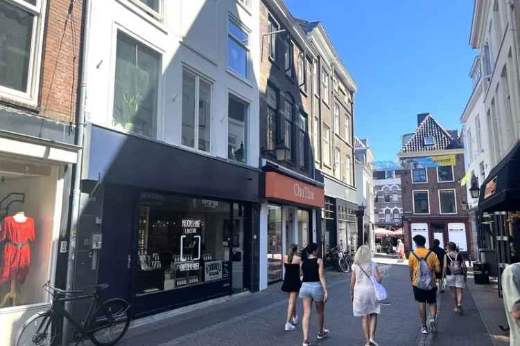 Winkel Utrecht | Zoek winkels te huur: Steenweg 3 3511 JK Utrecht [funda in business]