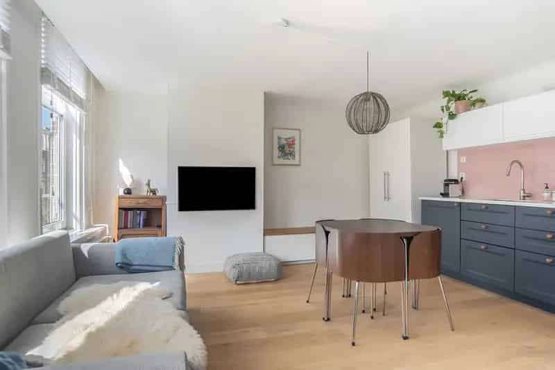 Appartement te koop Amsterdam Pijp 35m2 gerenoveerd