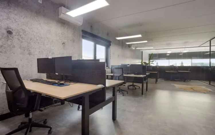 Bedrijfsruimte huren Druten 810m2 Showroom Kantoor