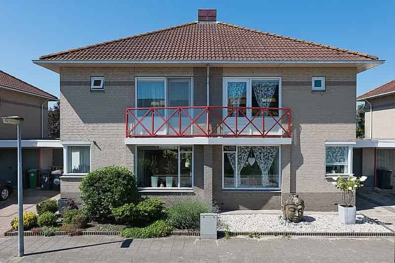Tweekapper te huur Zaandam 132m² - Ruime woning nabij scholen