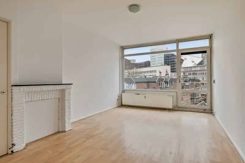 3 Kamer Appartement Rotterdam Stadsdriehoek Balkon Nieuwe Keuken Badkamer