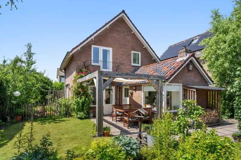 Vrijstaand huis Ede: 2 slaapkamers, tuin, garage