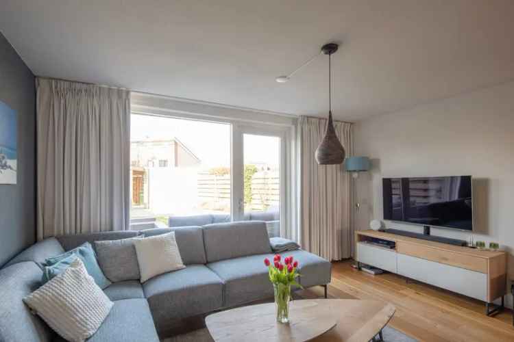 Ruime 2-onder-1-kapwoning Hoevelaken 4 slaapkamers moderne badkamer