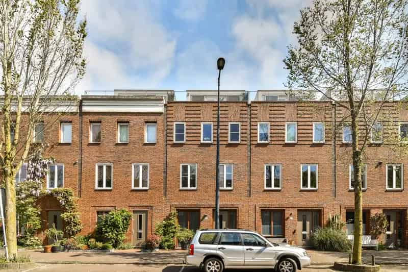 Huis te koop IJburg: Luxe 5 slaapkamer herenhuis aan het water