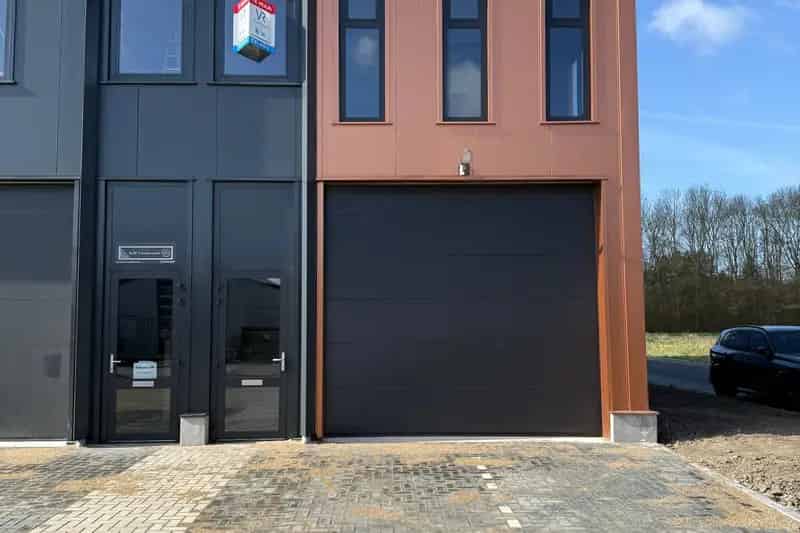 Bedrijfshal te Huur Middelharnis 160m2