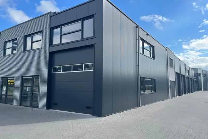 Bedrijfsunit te Huur Emmeloord 254m²